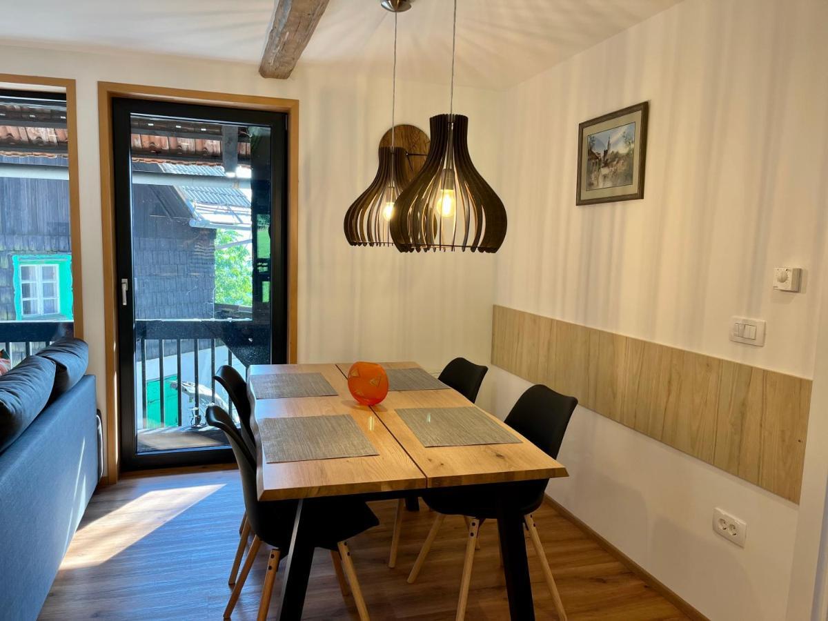 Apartments Pri Fencu ゴレンスカ地方 エクステリア 写真