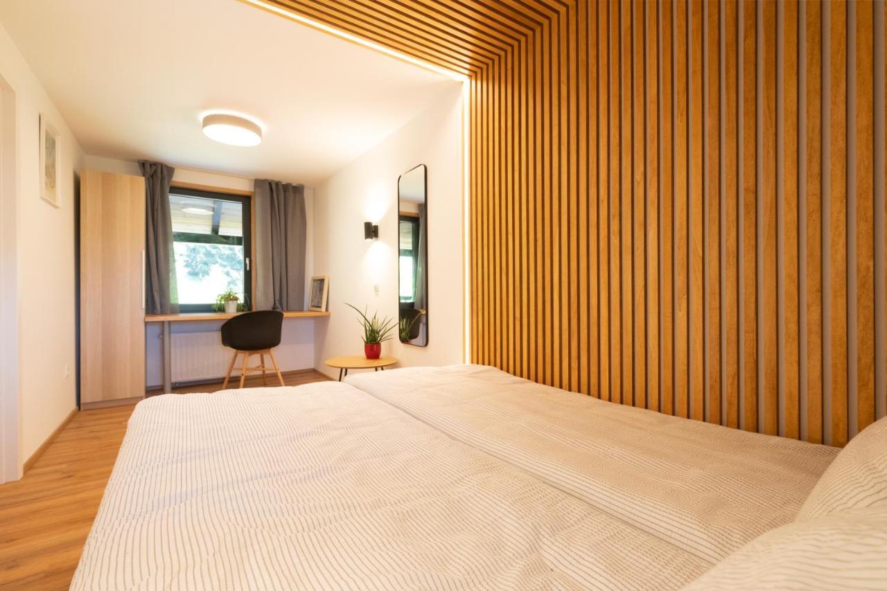 Apartments Pri Fencu ゴレンスカ地方 エクステリア 写真