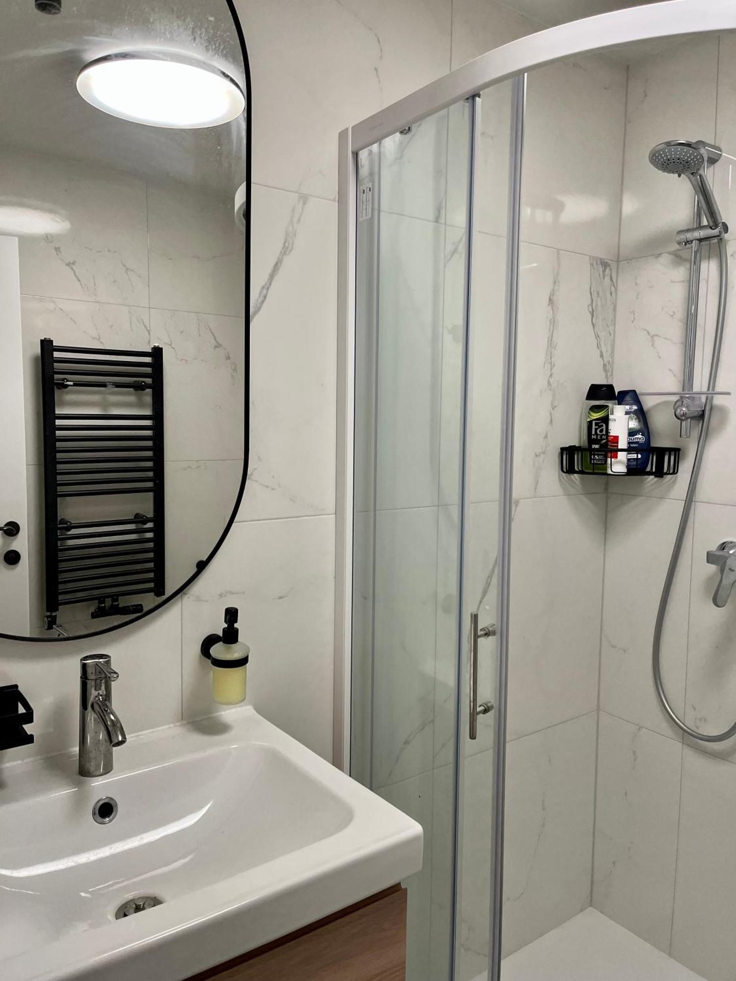 Apartments Pri Fencu ゴレンスカ地方 エクステリア 写真
